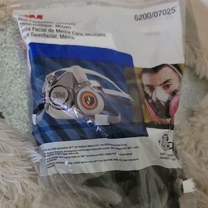 3M Respirator Mask